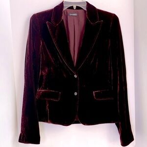 TAHARI burgundy velvet blazer